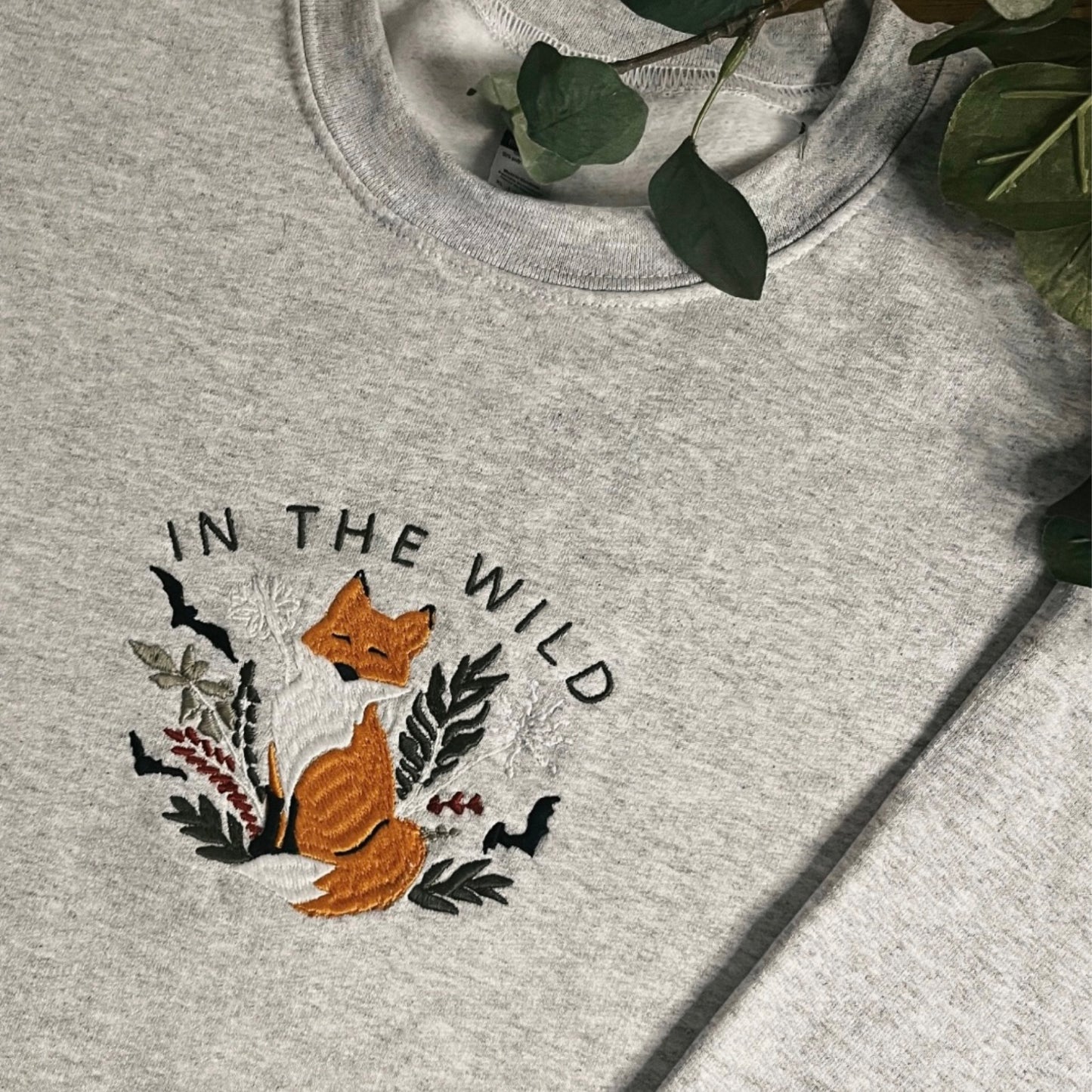 ‘IN THE WILD’ Fox Apparel - Sweatshirt / Hoodie