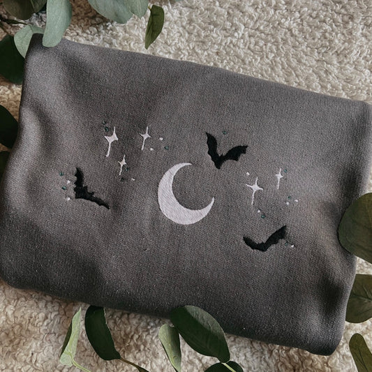 Bats & Moon Apparel - Sweatshirt/Hoodie