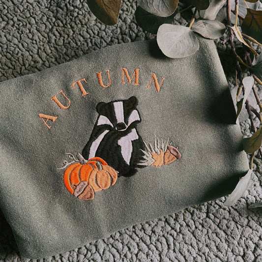 Autumn Badger - Sweatshirt / Hoodie